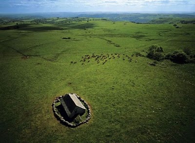 secluded_houses_04.jpg